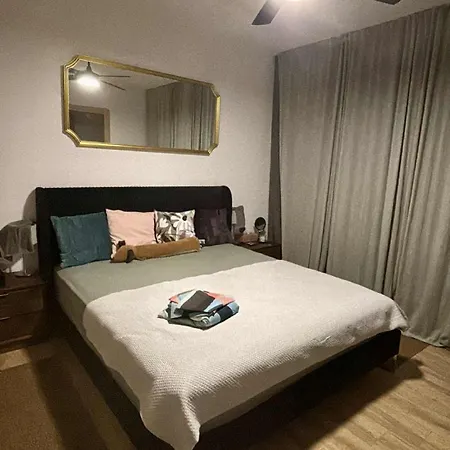Amphithea Luxury