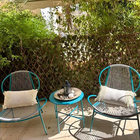 Amphithea Luxury Apartment